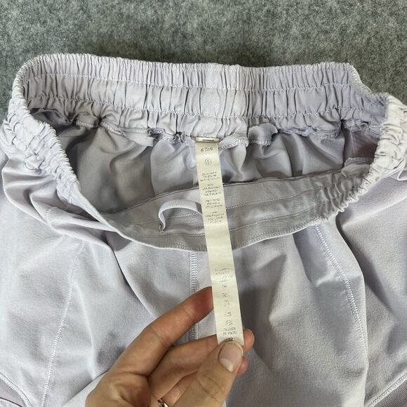 Lululemon Hotty Hot Short Womens 6 Tall Silver Lilac Lavender Running Flaws - Picture 4 of 11